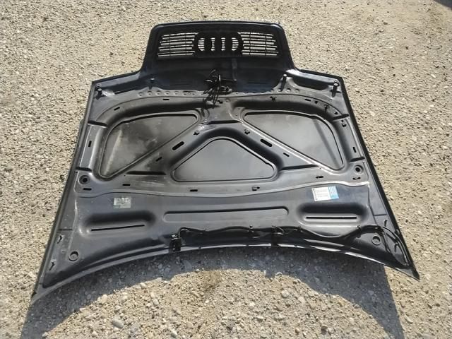bontott AUDI A6 C5 Motorháztető