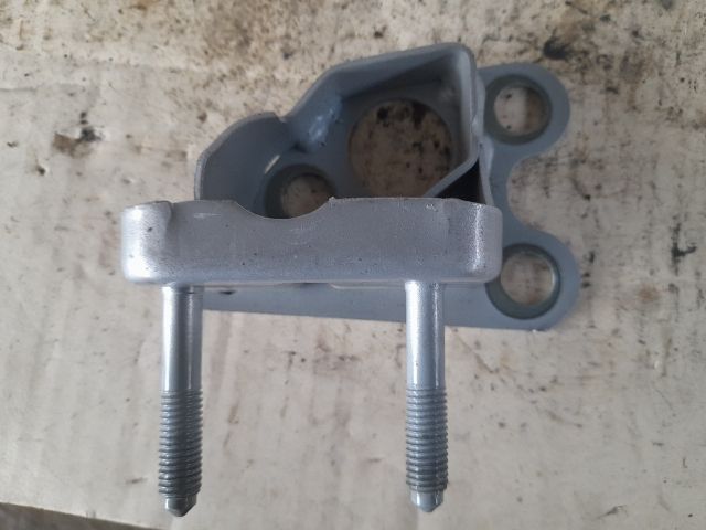 bontott AUDI A6 C5 Műszerfal Tartó Vas