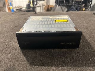 bontott AUDI A6 C5 Navigáció Elektronika