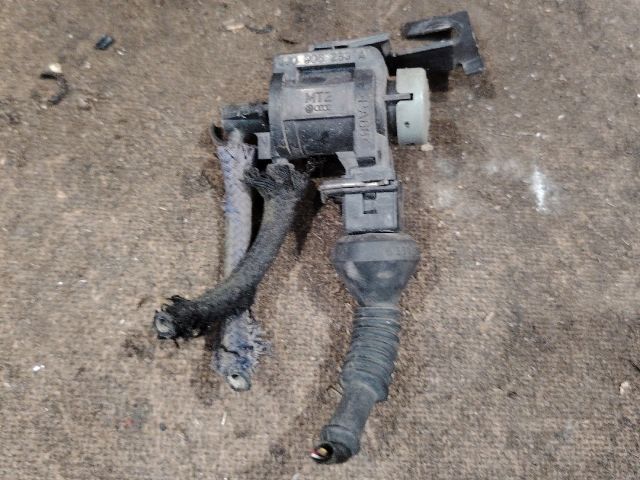 bontott AUDI A6 C5 Nyomásszabályzó Szelep