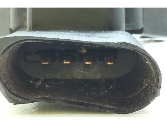 bontott AUDI A6 C5 Nyomástartó Szelep