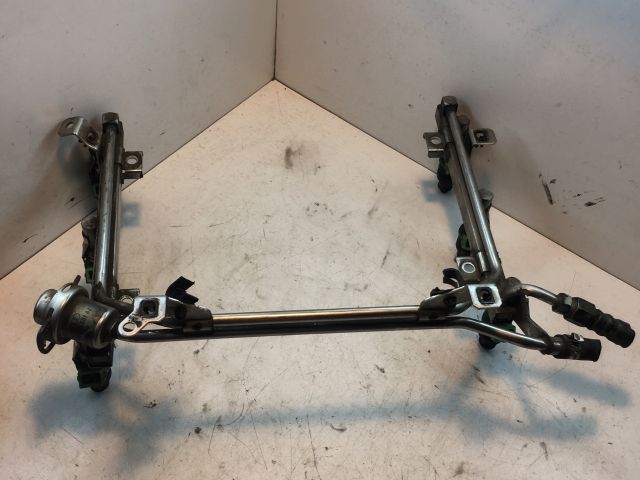 bontott AUDI A6 C5 Porlasztó Sor / Híd