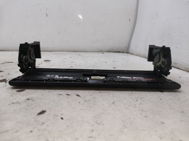 bontott AUDI A6 C5 Rádió / CD Keret