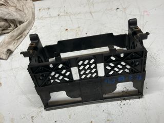 bontott AUDI A6 C5 Rádió / CD Keret