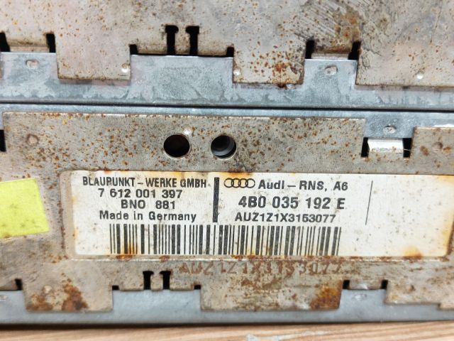 bontott AUDI A6 C5 Rádió / CD