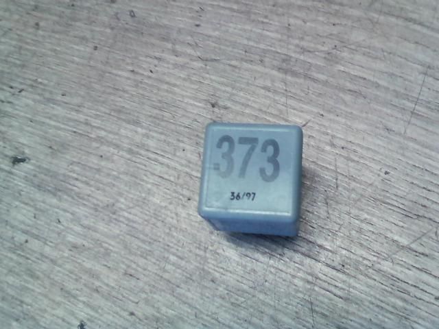 bontott AUDI A6 C5 Relé