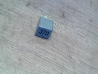 bontott AUDI A6 C5 Relé