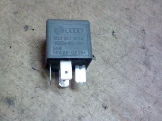 bontott AUDI A6 C5 Relé