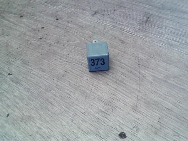 bontott AUDI A6 C5 Relé