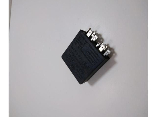 bontott AUDI A6 C5 Relé