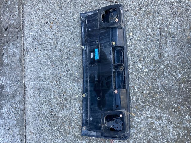 bontott AUDI A6 C5 Rendszámtábla Tartó