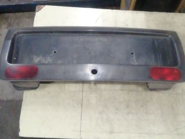 bontott AUDI A6 C5 Rendszámtábla Tartó