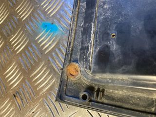 bontott AUDI A6 C5 Rendszámtábla Tartó