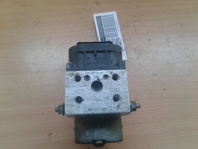 bontott AUDI A6 C5 ABS Kocka