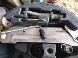 bontott AUDI A6 C5 Szerszámkészlet