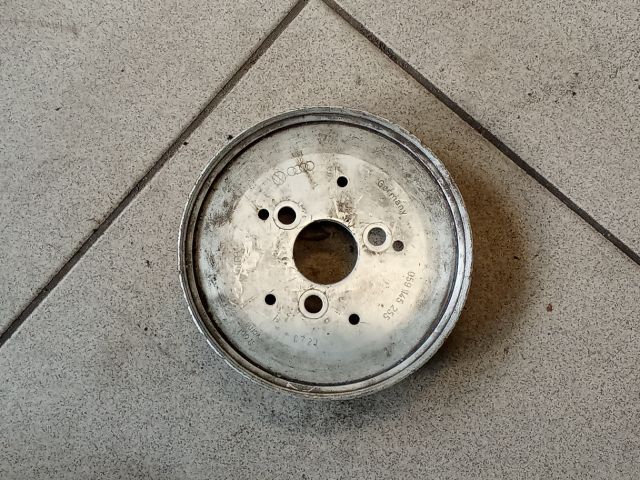 bontott AUDI A6 C5 Szervó Szíjtárcsa