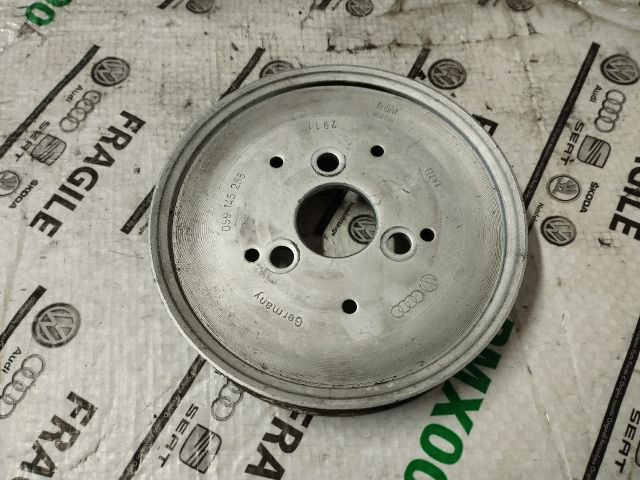 bontott AUDI A6 C5 Szervó Szivattyú Szíjtárcsa