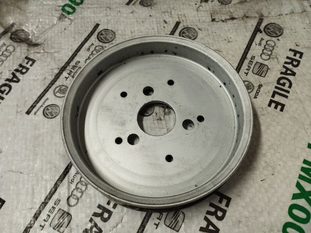 bontott AUDI A6 C5 Szervó Szivattyú Szíjtárcsa