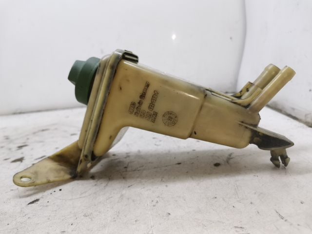 bontott AUDI A6 C5 Szervóolaj Tartály