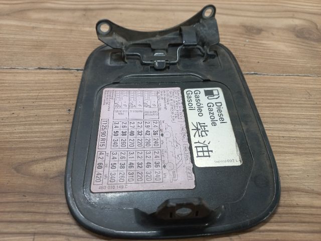 bontott AUDI A6 C5 Tankajtó