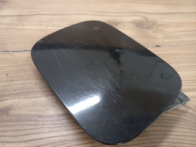 bontott AUDI A6 C5 Tankajtó