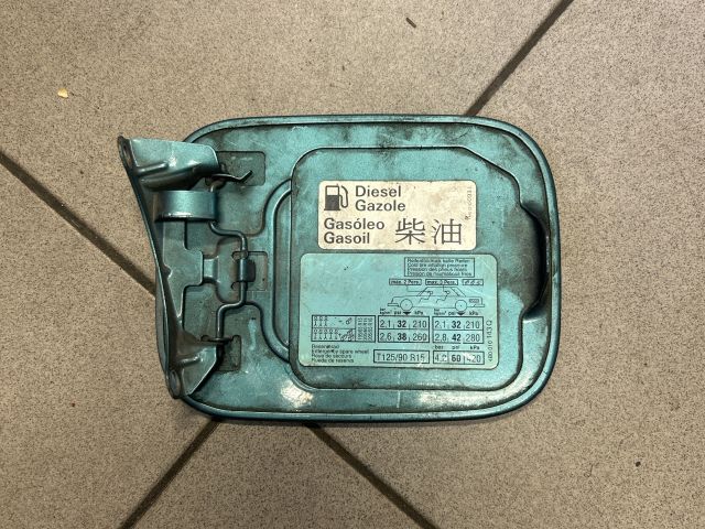 bontott AUDI A6 C5 Tankajtó