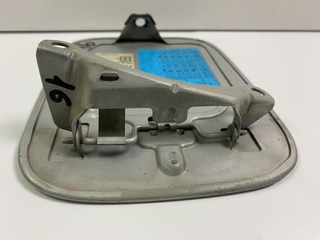 bontott AUDI A6 C5 Tankajtó