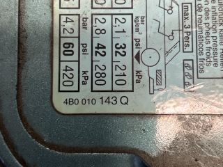 bontott AUDI A6 C5 Tankajtó