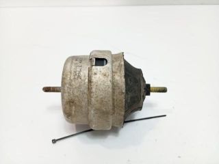 bontott AUDI A6 C5 Tartó Bak