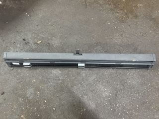 bontott AUDI A6 C5 Térelválasztó