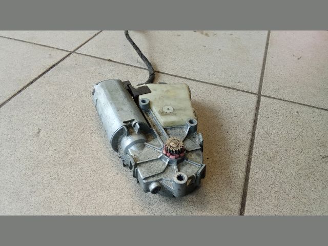 bontott AUDI A6 C5 Tetőablak Motor