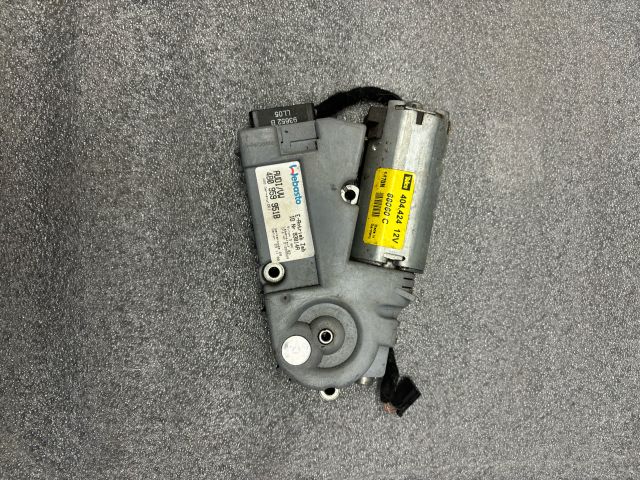 bontott AUDI A6 C5 Tetőablak Motor