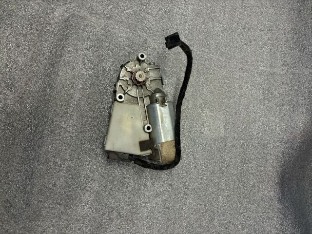 bontott AUDI A6 C5 Tetőablak Motor