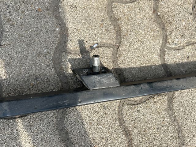 bontott AUDI A6 C5 Tetősín Pár