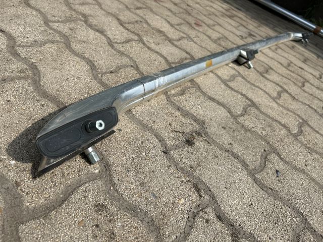 bontott AUDI A6 C5 Tetősín Pár