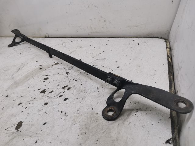 bontott AUDI A6 C5 Toronymerevítő