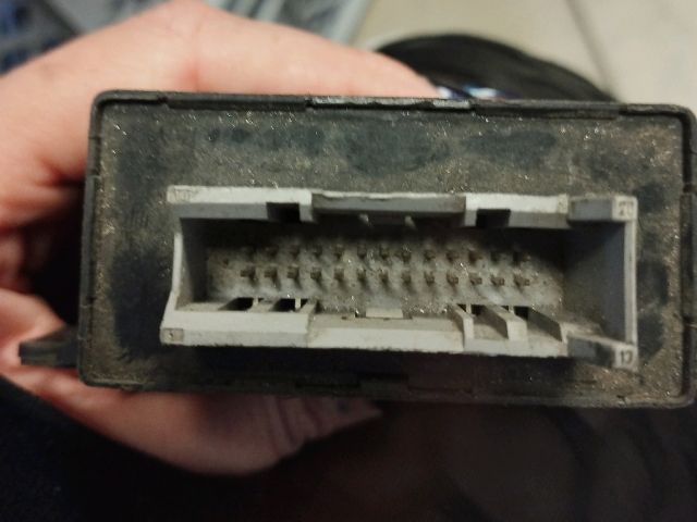 bontott AUDI A6 C5 Tükör Állító Elektronika