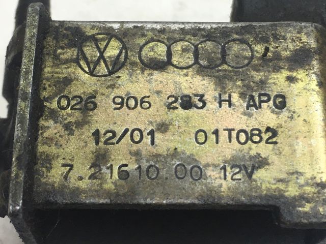 bontott AUDI A6 C5 Vákum Szelep