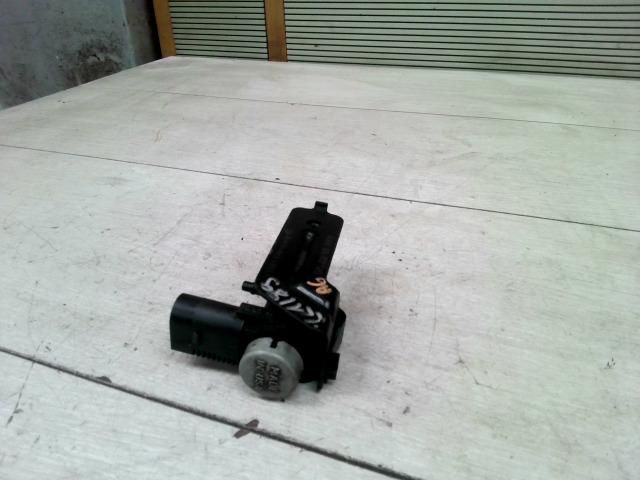 bontott AUDI A6 C5 Vákum Szelep