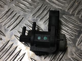 bontott AUDI A6 C5 Vákum Szelep