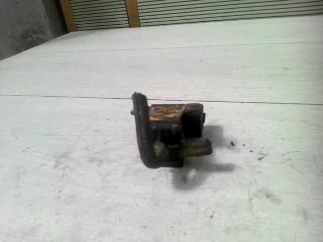 bontott AUDI A6 C5 Vákum Szelep