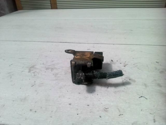 bontott AUDI A6 C5 Vákum Szelep