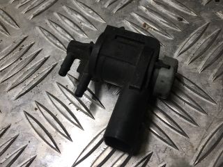 bontott AUDI A6 C5 Vákum Szelep