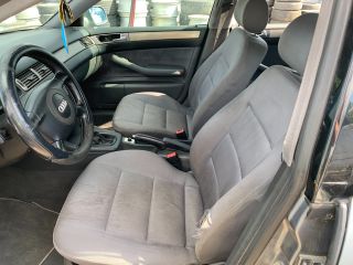 bontott AUDI A6 C5 Váltószoknya