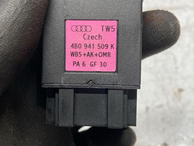 bontott AUDI A6 C5 Vészvillogó Kapcsoló