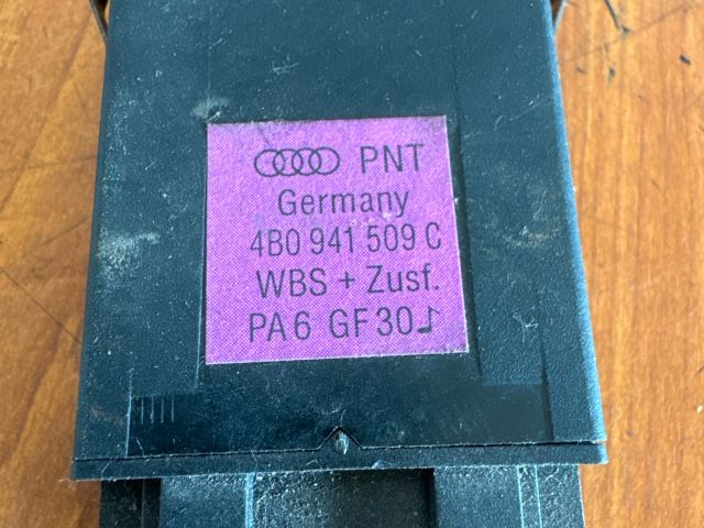 bontott AUDI A6 C5 Vészvillogó Kapcsoló