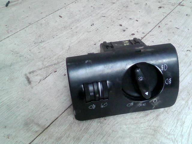 bontott AUDI A6 C5 Világítás Kapcsoló