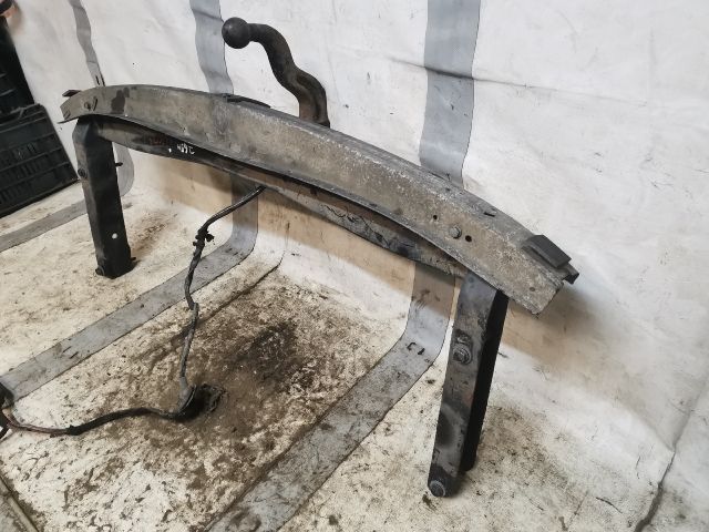 bontott AUDI A6 C5 Vonóhorog