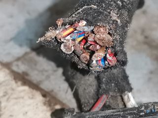 bontott AUDI A6 C5 Vonóhorog