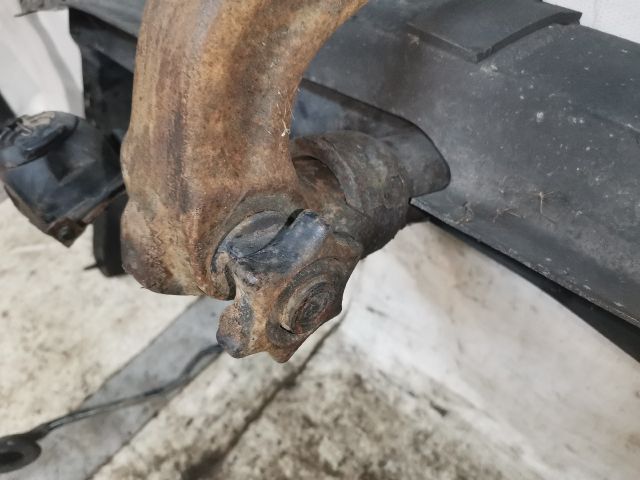 bontott AUDI A6 C5 Vonóhorog